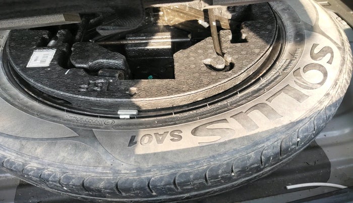 2017 Hyundai Creta SX PLUS 1.6 DIESEL, Diesel, Manual, 72,033 km, tyre