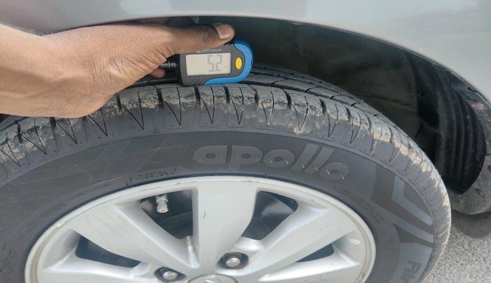 2013 Hyundai i20 SPORTZ 1.2, Petrol, Manual, 78,142 km, tyre