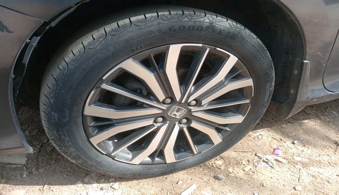 2019 Honda City 1.5L I-VTEC ZX CVT, Petrol, Automatic, 90,438 km, tyre