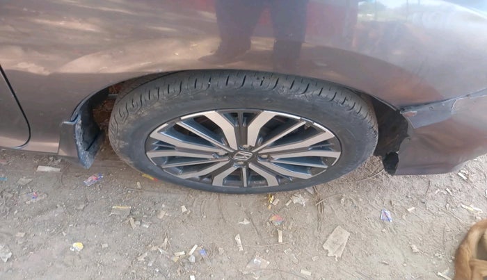 2019 Honda City 1.5L I-VTEC ZX CVT, Petrol, Automatic, 90,438 km, tyre