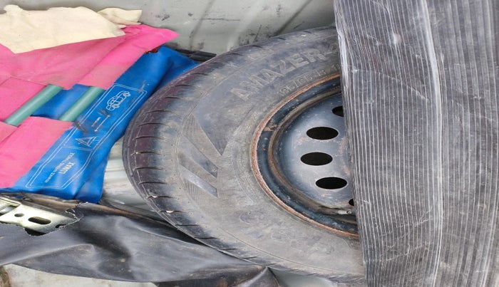 2014 Toyota Etios GD, Diesel, Manual, 1,64,518 km, tyre