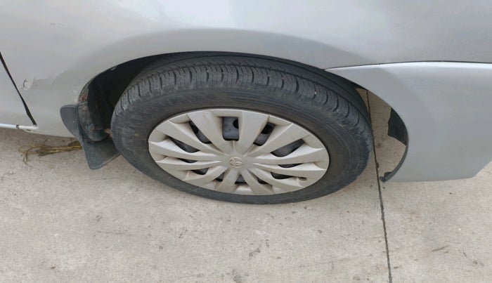 2014 Toyota Etios GD, Diesel, Manual, 1,64,518 km, tyre