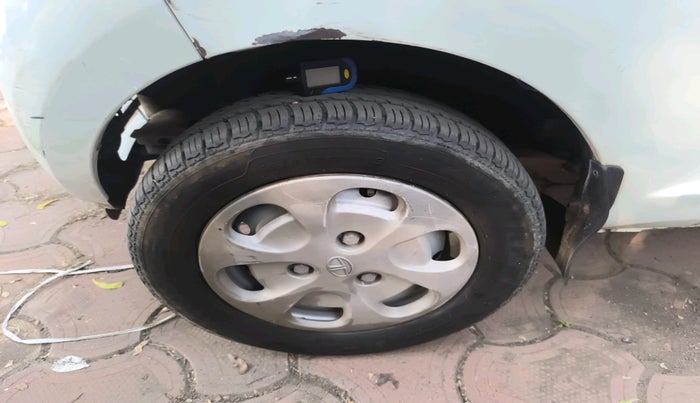 2014 Tata Nano TWIST XT, Petrol, Manual, 88,420 km, tyre