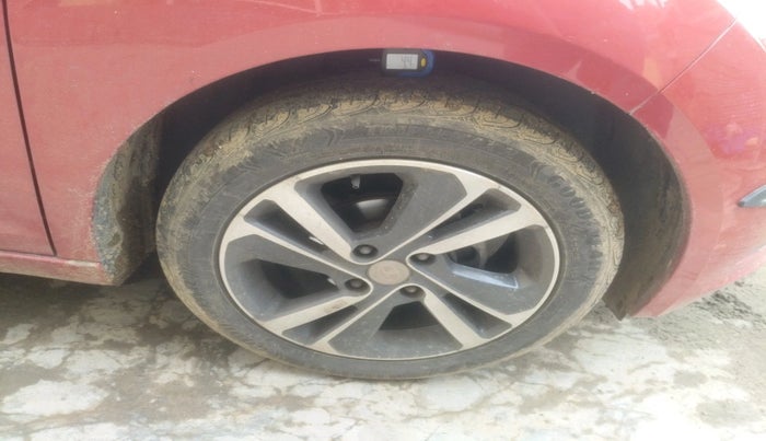 2022 Tata ALTROZ XZ PLUS PETROL, Petrol, Manual, 19,867 km, tyre