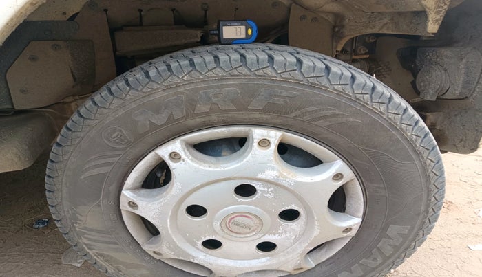 2020 Mahindra Bolero B6 (O), Diesel, Manual, 1,30,992 km, tyre