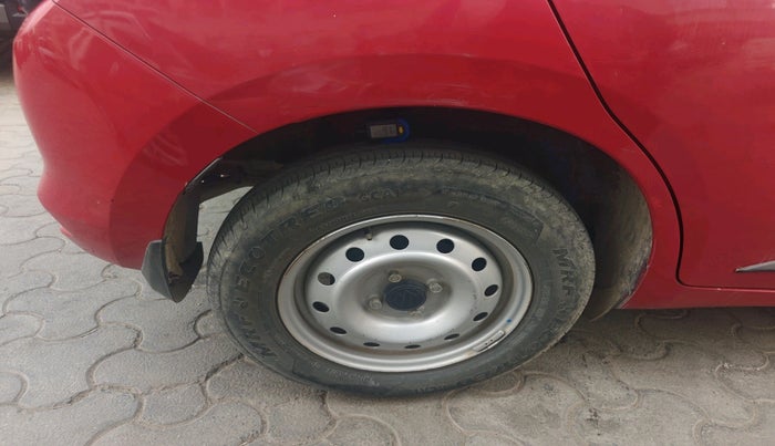 2024 Maruti Swift LXi, Petrol, Manual, 38,031 km, tyre