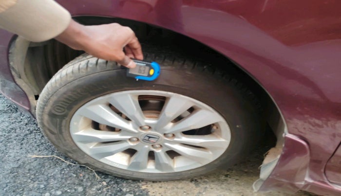 2013 Honda City 1.5L I-VTEC V MT, Petrol, Manual, 1,01,092 km, tyre