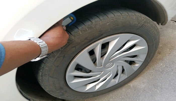 2021 Maruti Ertiga VXI CNG, Petrol, Manual, 84,475 km, tyre