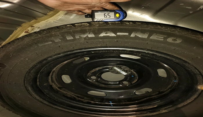 2019 Renault Kwid RXL, Petrol, Manual, 36,239 km, tyre