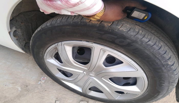 2023 Tata ALTROZ XM PLUS SUNROOF, Petrol, Manual, 38,599 km, tyre