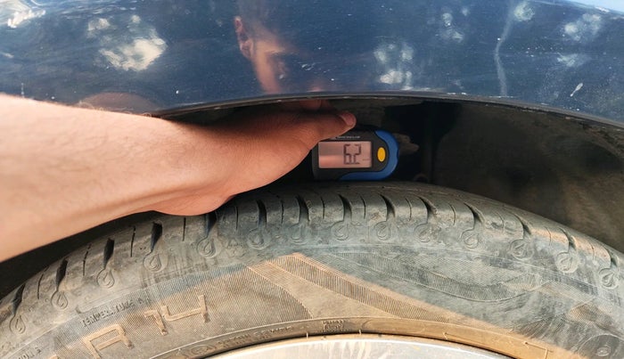 2022 Tata Tiago XT (O) PETROL, Petrol, Manual, 23,641 km, tyre