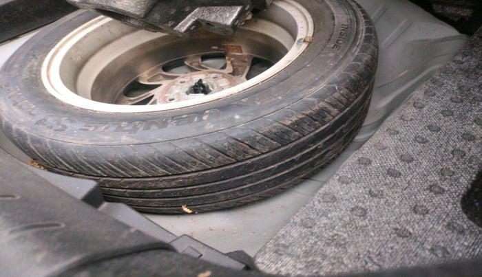 2019 Honda Civic 1.8L I-VTEC VX CVT, Petrol, Automatic, 65,947 km, tyre