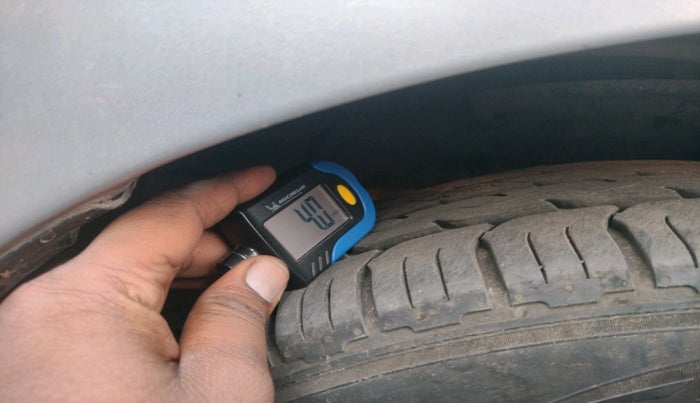 2019 Honda Civic 1.8L I-VTEC VX CVT, Petrol, Automatic, 65,947 km, tyre