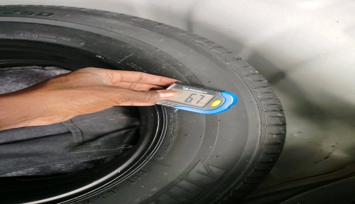 2017 Hyundai Elite i20 MAGNA EXECUTIVE 1.2, Petrol, Manual, 13,430 km, tyre