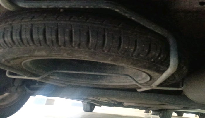 2023 Maruti Ertiga ZXI (O) CNG, Petrol, Manual, 61,151 km, tyre