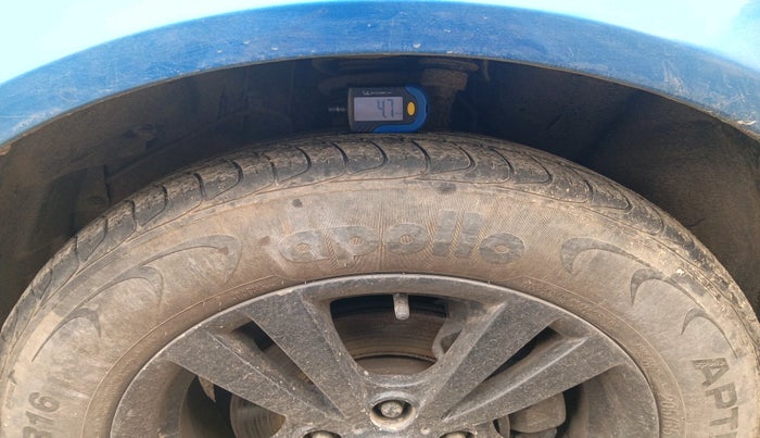 2010 Hyundai Sonata Transform 2.4 VTVT, Petrol, Manual, 1,96,977 km, tyre