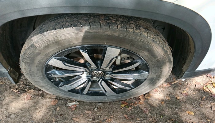 2020 MG HECTOR SHARP 1.5 DCT PETROL, Petrol, Automatic, 23,499 km, tyre