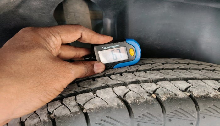 2023 Toyota URBAN CRUISER HYRYDER E NEO DRIVE, Petrol, Manual, 15,474 km, tyre