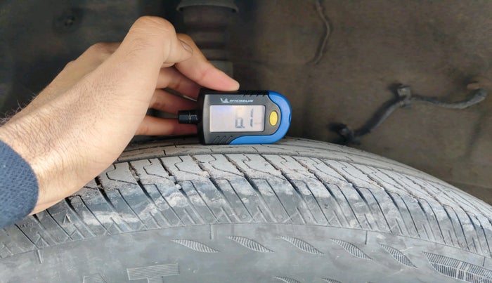 2024 Tata PUNCH ADVENTURE RHYTHM CNG MT, Petrol, Manual, 19,840 km, tyre