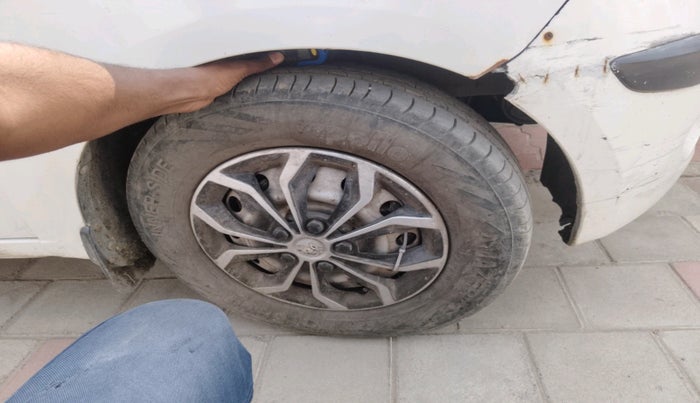 2010 Hyundai i10 ERA 1.1, Petrol, Manual, 76,003 km, tyre