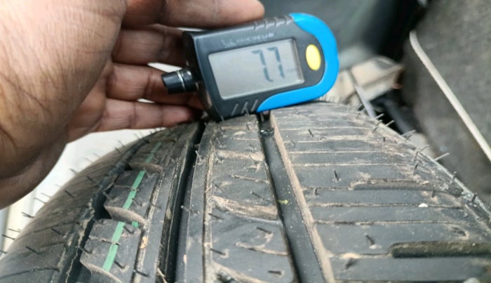 2010 Maruti Wagon R 1.0 VXI, Petrol, Manual, 77,697 km, tyre