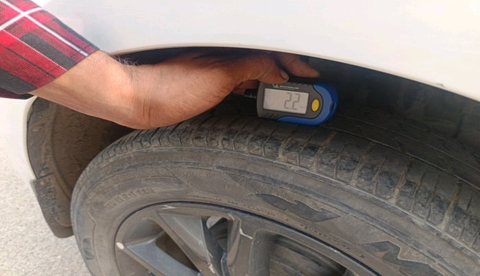 2020 Hyundai Elite i20 SPORTZ PLUS 1.2, Petrol, Manual, 63,572 km, tyre