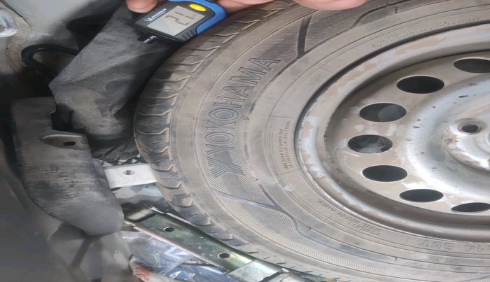 2016 Hyundai Grand i10 MAGNA 1.2 KAPPA VTVT, Petrol, Manual, 66,479 km, tyre