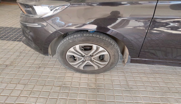 2023 Tata Tiago XTA PETROL, Petrol, Automatic, 19,044 km, tyre