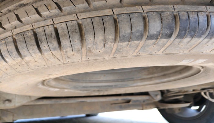 2021 Tata Safari XZA PLUS ADVENTURE, Diesel, Automatic, 1,02,673 km, tyre