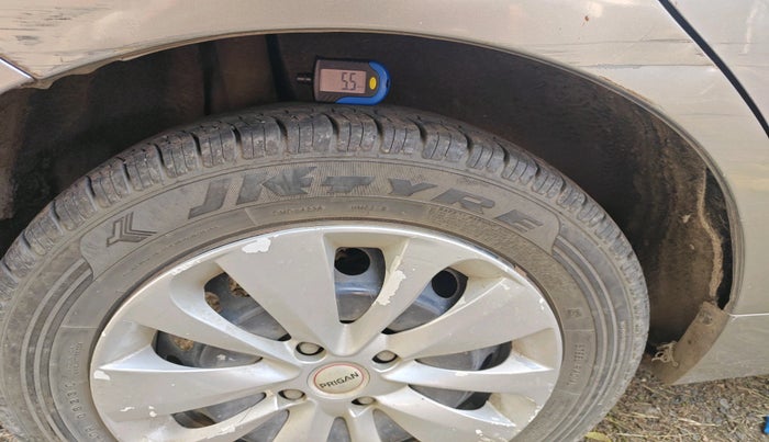 2016 Maruti Baleno DELTA PETROL 1.2, Petrol, Manual, 1,11,121 km, tyre