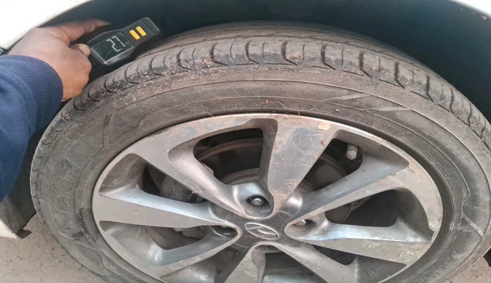 2015 Hyundai Elite i20 ASTA 1.4 CRDI, Diesel, Manual, 70,918 km, tyre