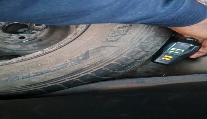 2015 Hyundai Elite i20 ASTA 1.4 CRDI, Diesel, Manual, 70,918 km, tyre