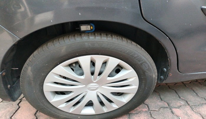 2014 Maruti Ertiga VDI, Diesel, Manual, 1,51,472 km, tyre