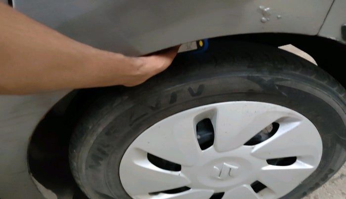 2014 Maruti Celerio VXI CNG, Petrol, Manual, 67,400 km, tyre