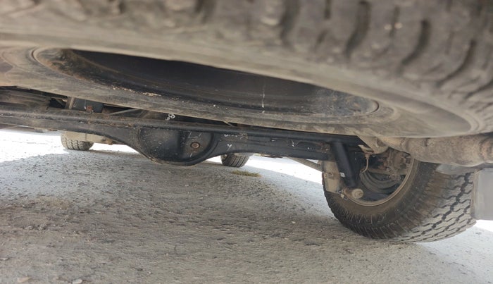 2014 Tata Safari Storme 2.2 EX 4X2, Diesel, Manual, 1,53,301 km, tyre