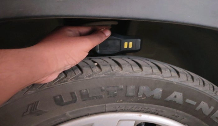 2019 Renault Kwid RXT 1.0 AMT, Petrol, Automatic, 24,450 km, tyre