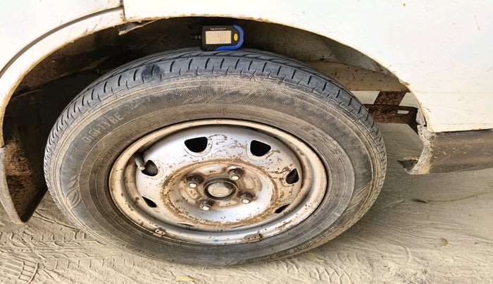 2016 Maruti Eeco 5 STR WITH A/C+HTR, Petrol, Manual, 2,19,627 km, tyre