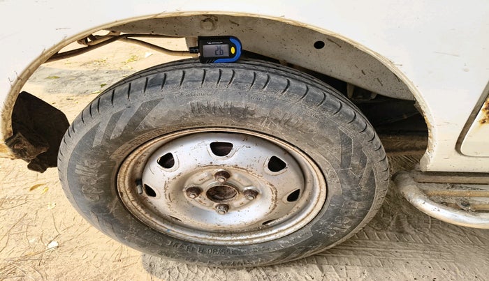 2016 Maruti Eeco 5 STR WITH A/C+HTR, Petrol, Manual, 2,19,627 km, tyre