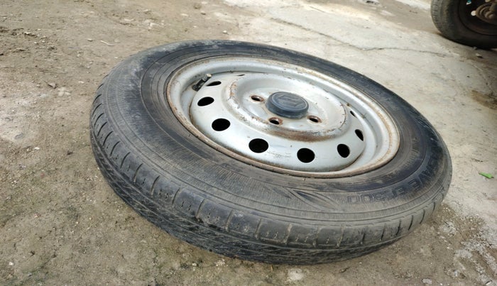 2016 Maruti Wagon R 1.0 LXI CNG, Petrol, Manual, 96,063 km, tyre