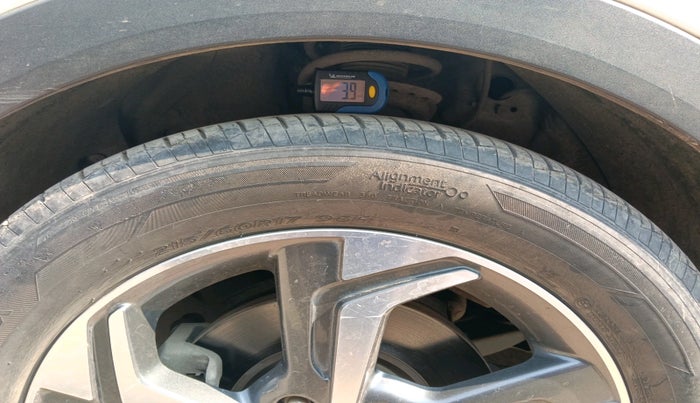 2019 Hyundai Creta SX (O) 1.6 DIESEL, Diesel, Manual, 45,172 km, tyre