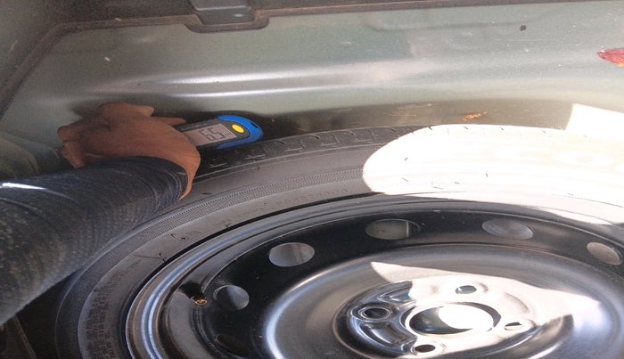 2022 Maruti IGNIS ZETA 1.2, Petrol, Manual, 47,436 km, tyre