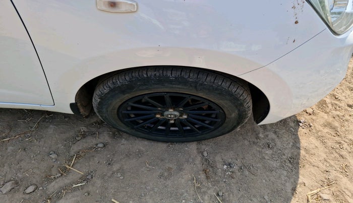 2018 Hyundai Xcent S 1.2, Petrol, Manual, 58,631 km, tyre