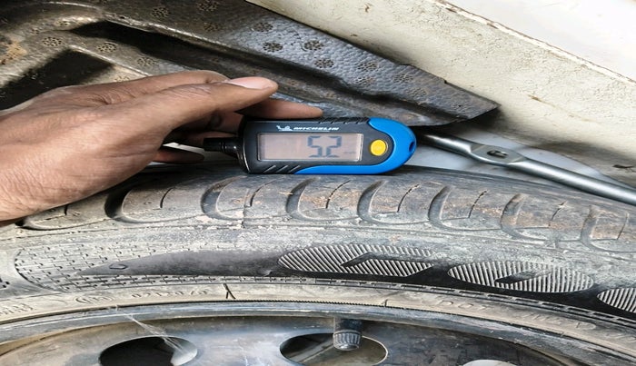 2019 Tata TIGOR XZ PLUS PETROL, Petrol, Manual, 70,397 km, tyre