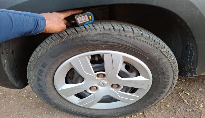 2017 Renault Kwid RXT 1.0, Petrol, Manual, 43,220 km, tyre