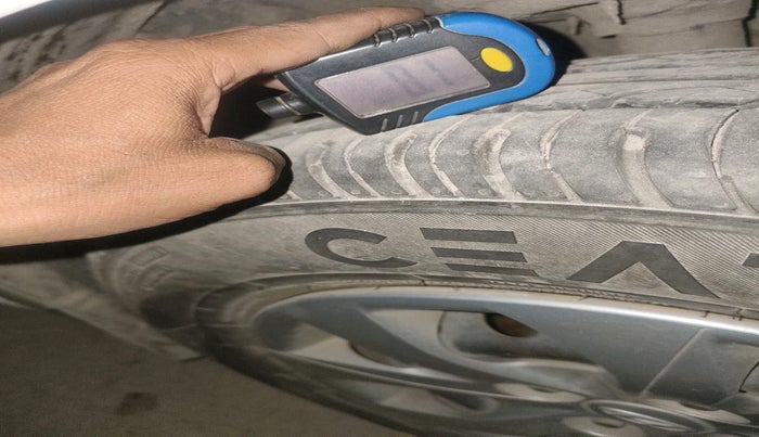 2016 Hyundai Elite i20 SPORTZ 1.2, Petrol, Manual, 62,036 km, tyre