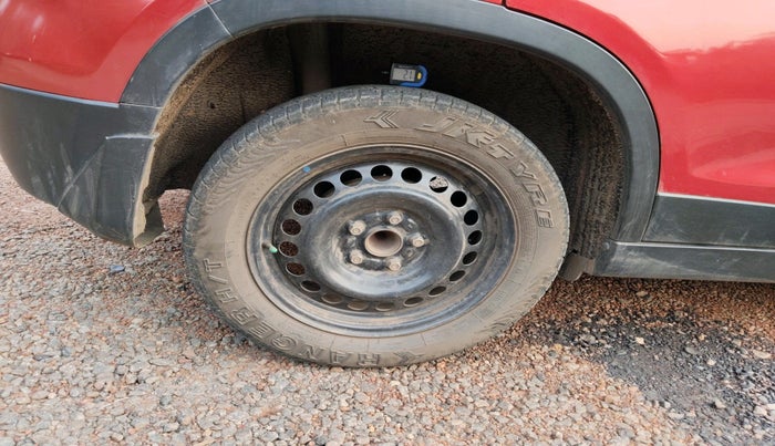 2019 Maruti Vitara Brezza VDI, Diesel, Manual, 1,36,703 km, tyre