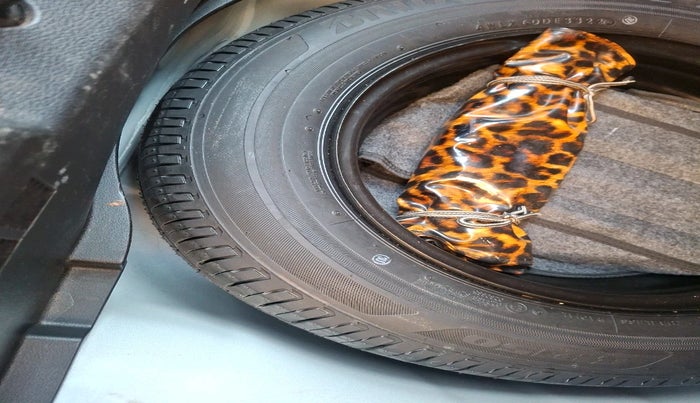 2022 Hyundai NEW I20 ASTA (O) 1.5 CRDI MT, Diesel, Manual, 31,046 km, tyre