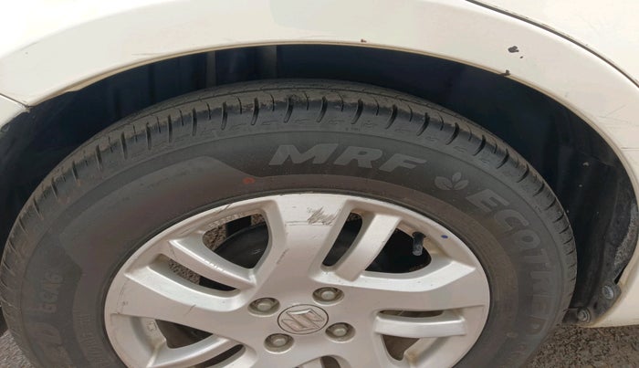 2014 Maruti Swift Dzire ZXI, Petrol, Manual, 77,674 km, tyre