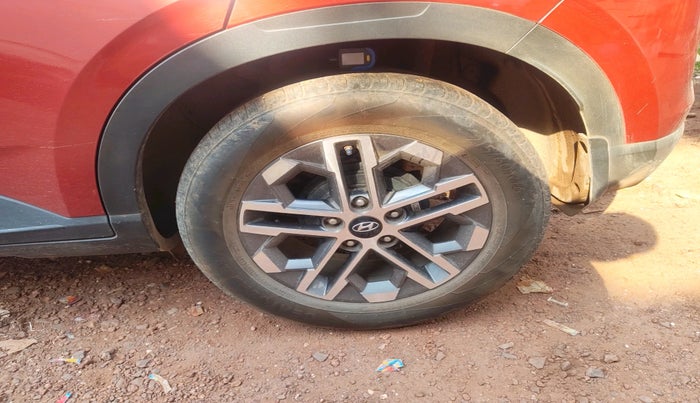 2023 Hyundai VENUE SX (O) 1.0 TURBO DCT, Petrol, Automatic, 21,051 km, tyre