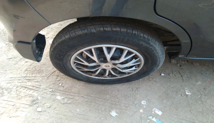 2020 Maruti Alto VXI, Petrol, Manual, 38,442 km, tyre